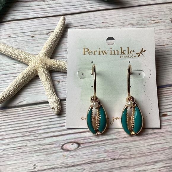 Periwinkle by Barlow Jewelry - NEW PERIWINKLE BY BARLOW SHELL‎ EARRINGS GOLD AQUA BEACH VACATION
